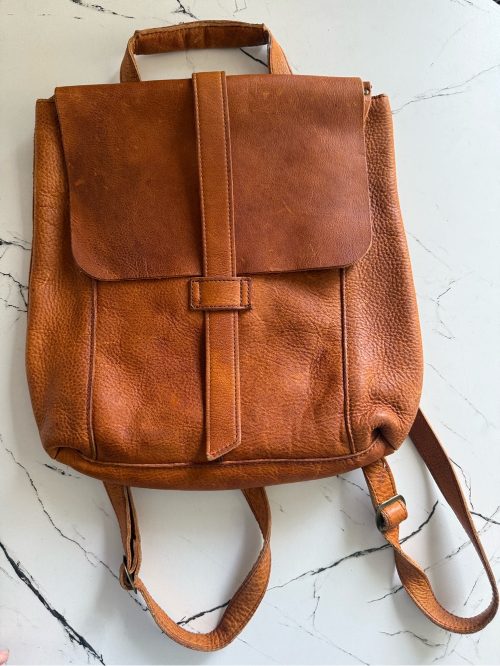 Duluth Trading Co Lifetime Leather Convertible backpack- minimalist- Brown - Picture 2 of 8